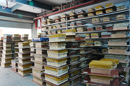 Pujiang kaijiali Luggage Co .Ltd.